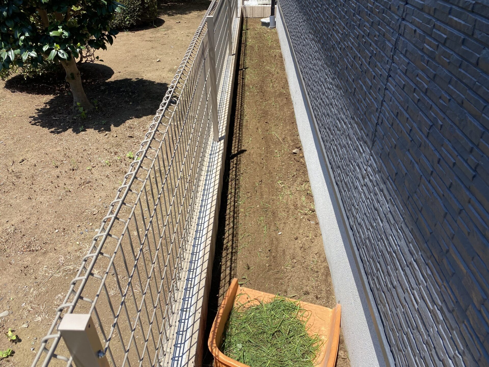 ８月３日　川越市　防草シート　作業報告