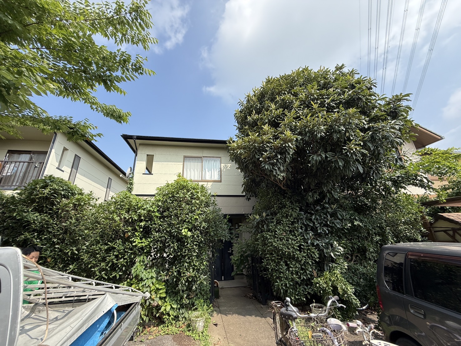 【川越市】手付かずの庭にサヨナラ！すっきり明るいお庭へ！